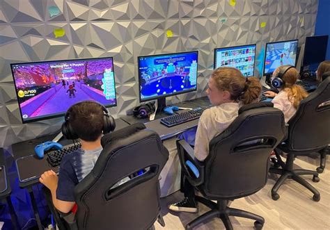 Gaming Camp for Kids & Teens .